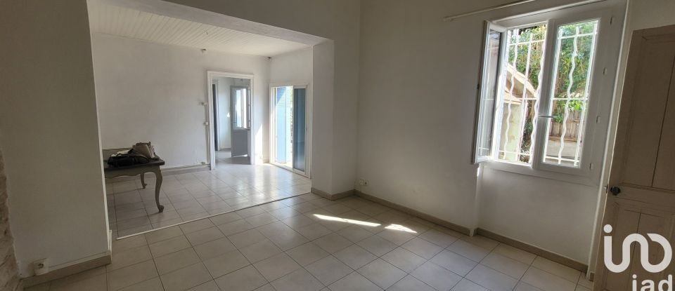 Maison de ville 4 pièces de 87 m² à Nîmes (30000)