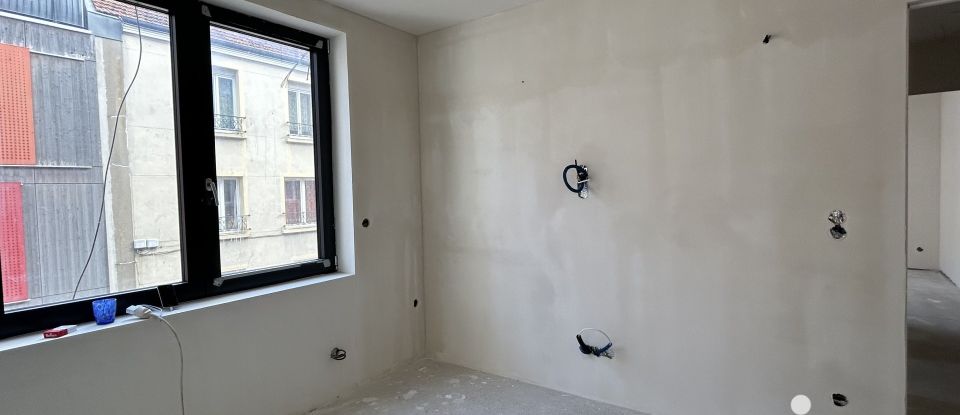 Appartement 3 pièces de 65 m² à Romainville (93230)