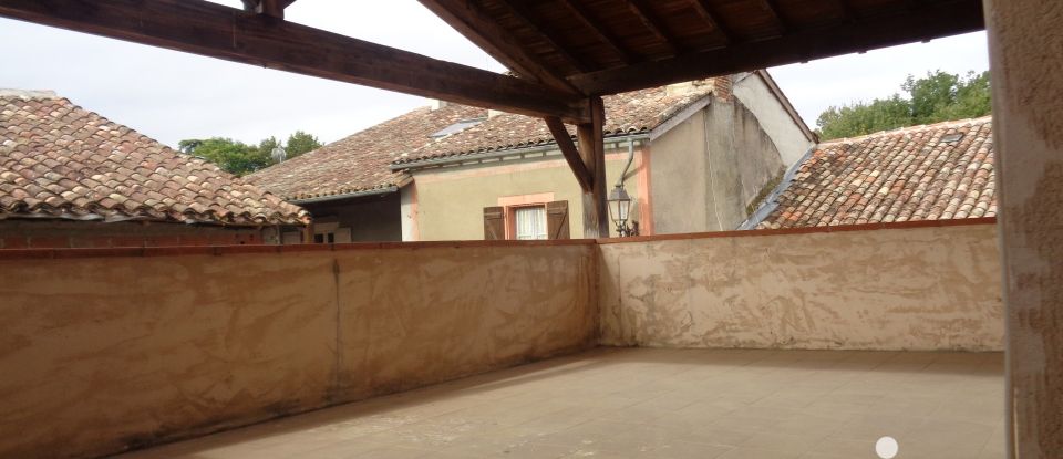 House 6 rooms of 129 m² in Larrazet (82500)