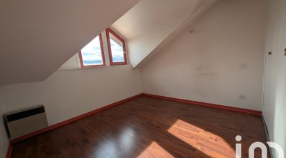 Duplex 4 rooms of 63 m² in Oyonnax (01100)