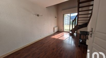 Duplex 4 rooms of 63 m² in Oyonnax (01100)