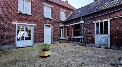 Maison 8 pièces de 182 m² à Bollezeele (59470)