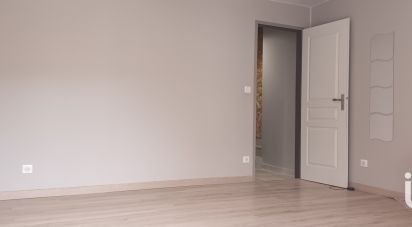 Maison 3 pièces de 48 m² à Avaray (41500)