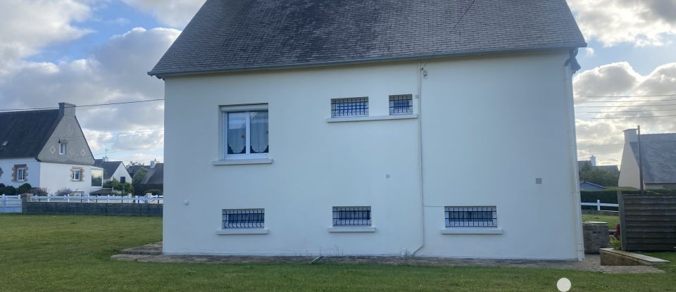 Traditional house 6 rooms of 118 m² in Plestin-les-Grèves (22310)