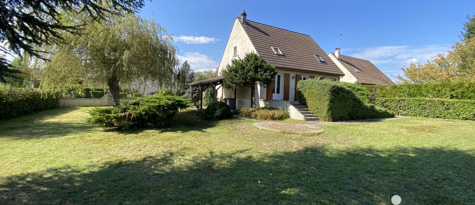 Maison traditionnelle 5 pièces de 115 m² à Boissise-le-Roi (77310)