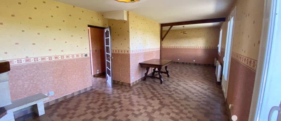 Maison traditionnelle 5 pièces de 115 m² à Boissise-le-Roi (77310)