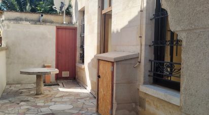 Traditional house 4 rooms of 80 m² in Cenon (33150)