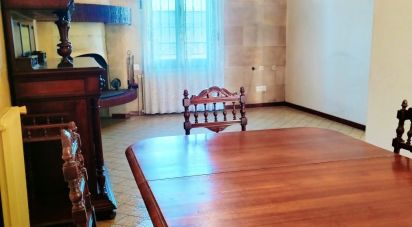 Traditional house 4 rooms of 80 m² in Cenon (33150)