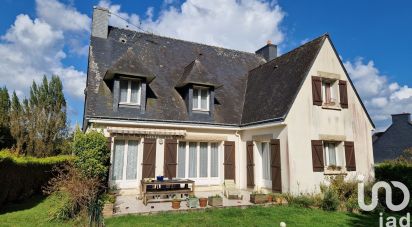 Maison traditionnelle 9 pièces de 187 m² à Cléguérec (56480)