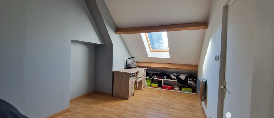 Maison 8 pièces de 150 m² à Saintry-sur-Seine (91250)