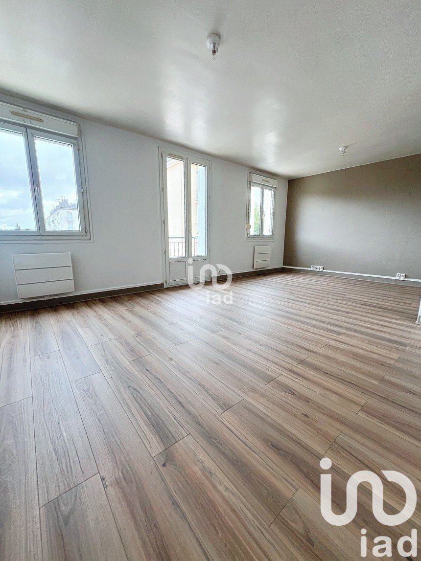 Appartement 3 pièces de 71 m² à Bourges (18000)