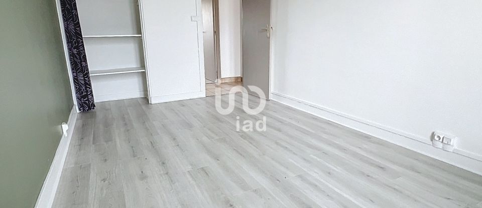 Appartement 3 pièces de 71 m² à Bourges (18000)