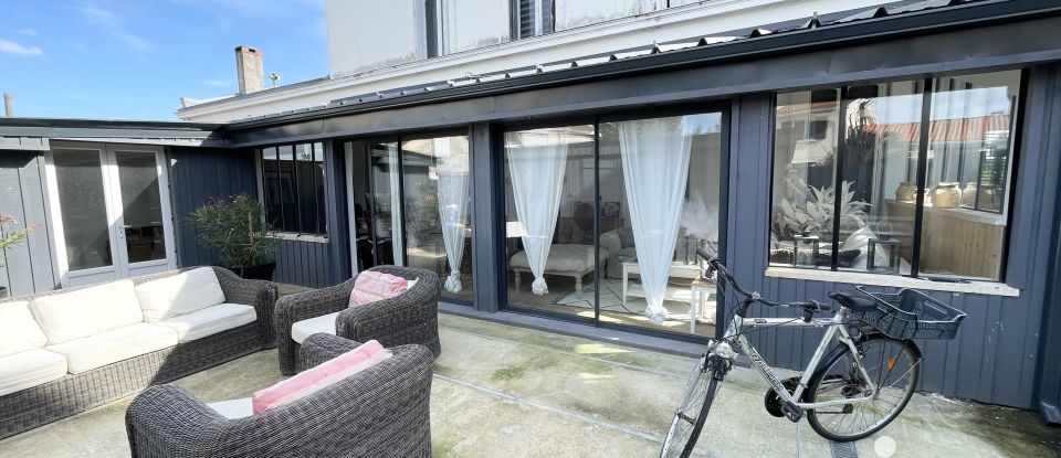 Maison de village 7 pièces de 274 m² à Le Verdon-sur-Mer (33123)