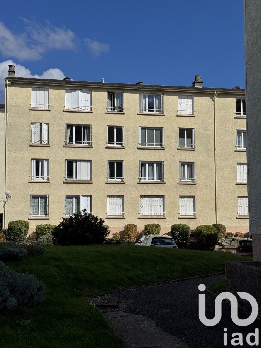 Appartement 3 pièces de 54 m² à Bourges (18000)