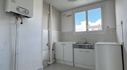 Apartment 3 rooms of 54 m² in Bourges (18000)