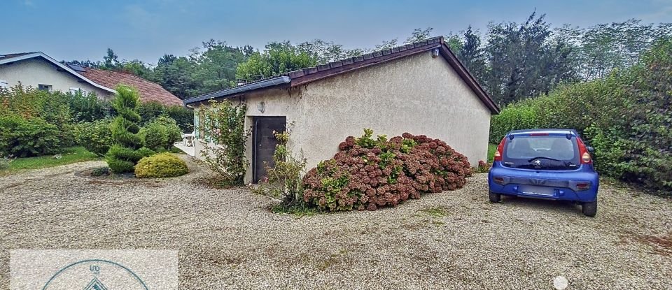 Maison traditionnelle 4 pièces de 97 m² à Buellas (01310)