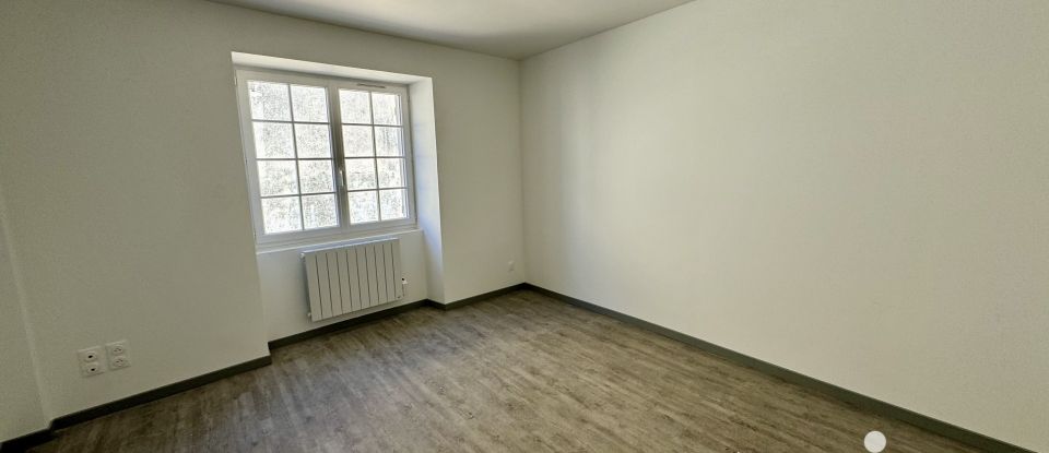 Maison 4 pièces de 62 m² à Ruffec (16700)