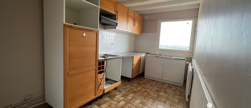 Apartment 3 rooms of 71 m² in Sevran (93270)