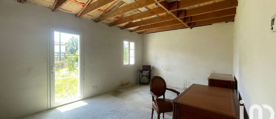 House 5 rooms of 238 m² in Bresdon (17490)