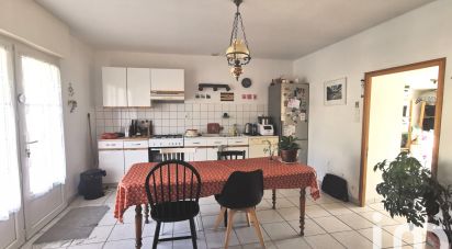 Traditional house 5 rooms of 77 m² in Bellevigny (85170)