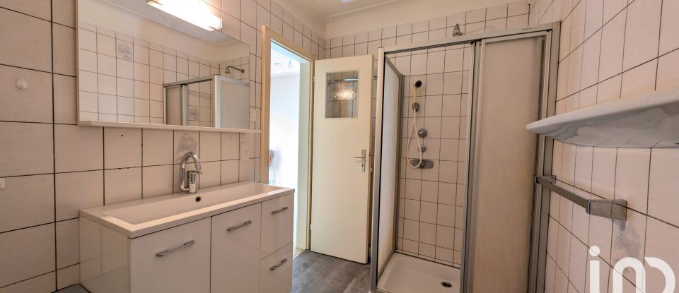 Immeuble de 182 m² à Diemeringen (67430)