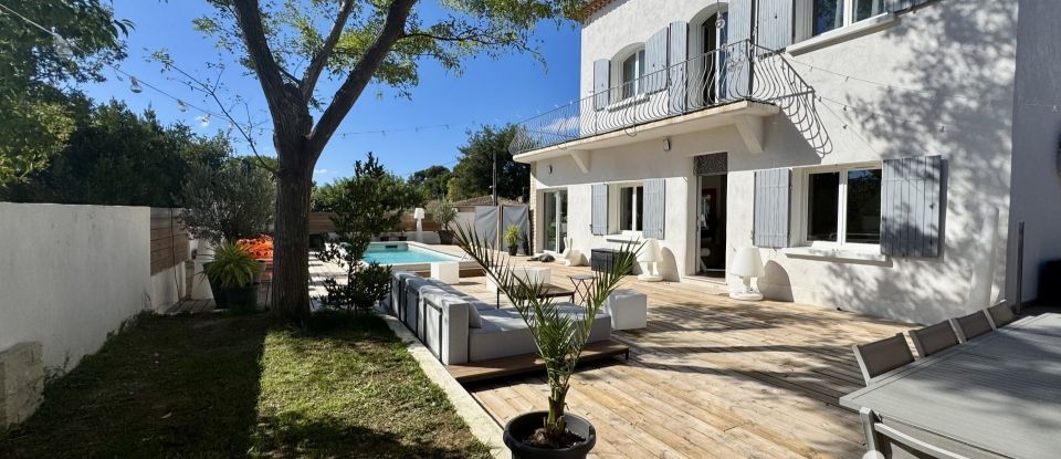 Maison 6 pièces de 210 m² à Aubagne (13400)