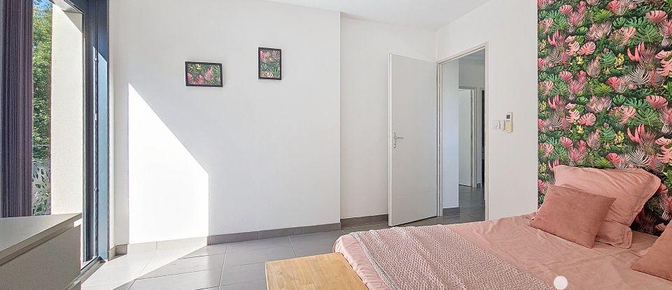 Maison 7 pièces de 185 m² à Grignan (26230)