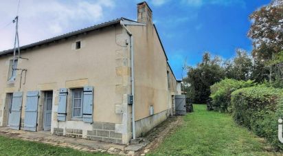 Country house 2 rooms of 40 m² in Fleuré (86340)