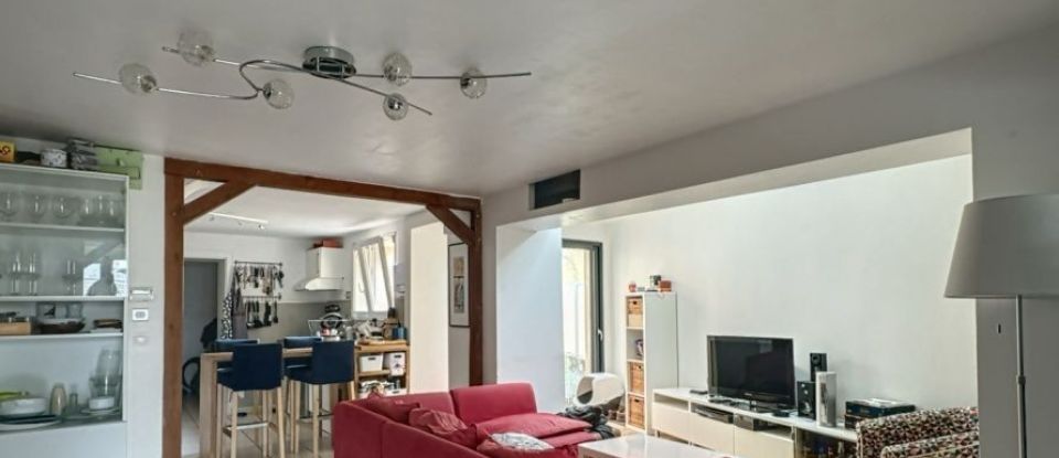 Maison 5 pièces de 120 m² à Luynes (37230)