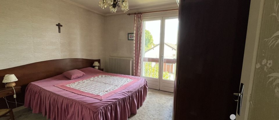 House 7 rooms of 157 m² in Virey-le-Grand (71530)