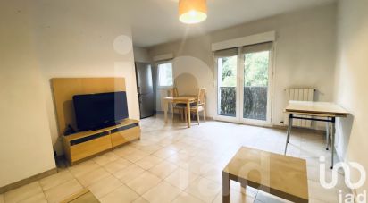 Apartment 2 rooms of 48 m² in Nîmes (30000)