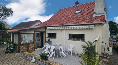 House 5 rooms of 110 m² in Oissel (76350)