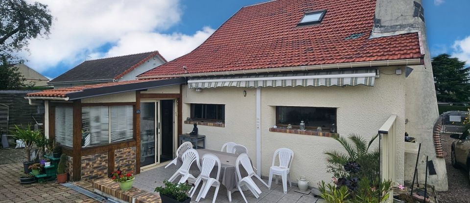 House 5 rooms of 110 m² in Oissel (76350)