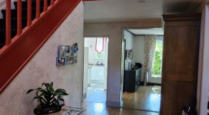 House 6 rooms of 160 m² in Saint-André-les-Vergers (10120)