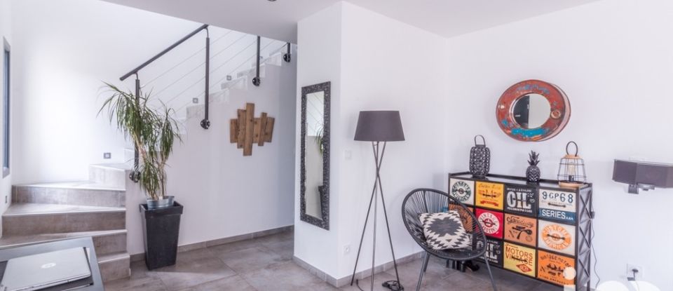 Maison 6 pièces de 149 m² à Carrières-sur-Seine (78420)