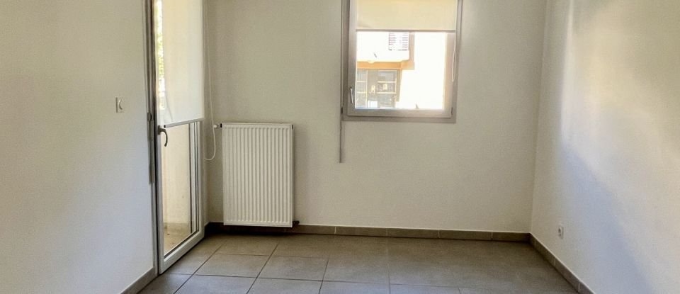 Appartement 2 pièces de 41 m² à Roquevaire (13360)