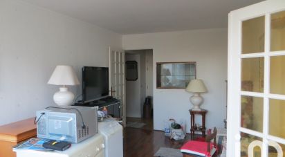 Apartment 3 rooms of 60 m² in Orly (94310)