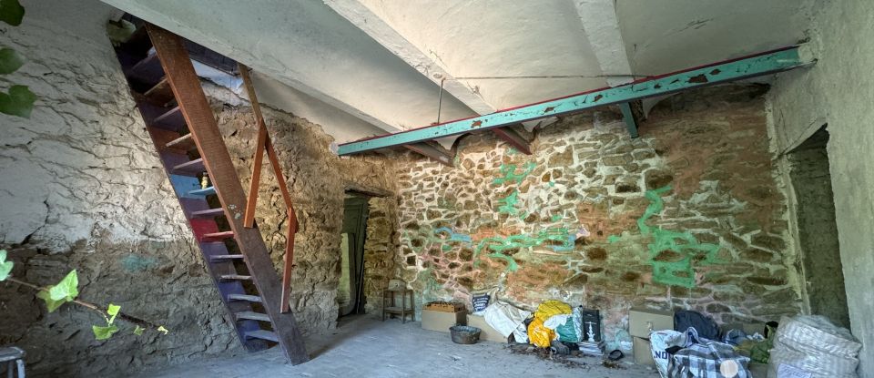 Maison traditionnelle 21 pièces de 348 m² à Robiac-Rochessadoule (30160)