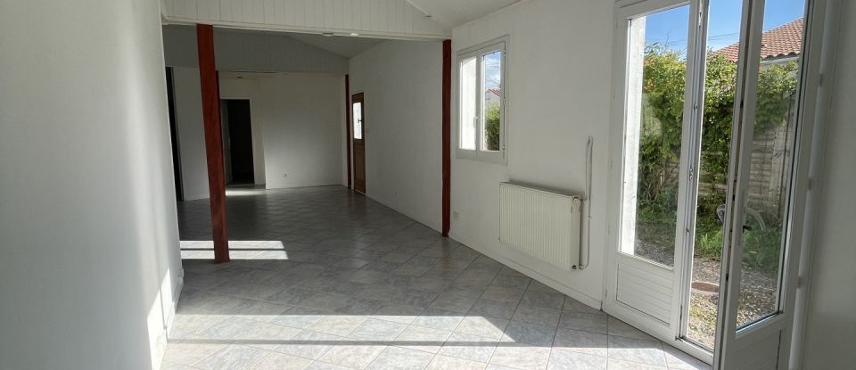 Maison traditionnelle 5 pièces de 96 m² à Olonne-sur-Mer (85340)