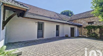 Longere 5 rooms of 102 m² in Perthes (77930)