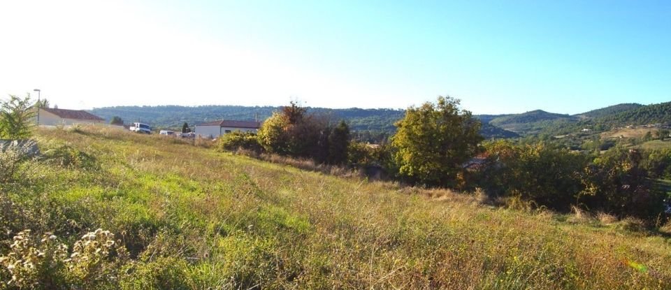 Land of 790 m² in Manosque (04100)