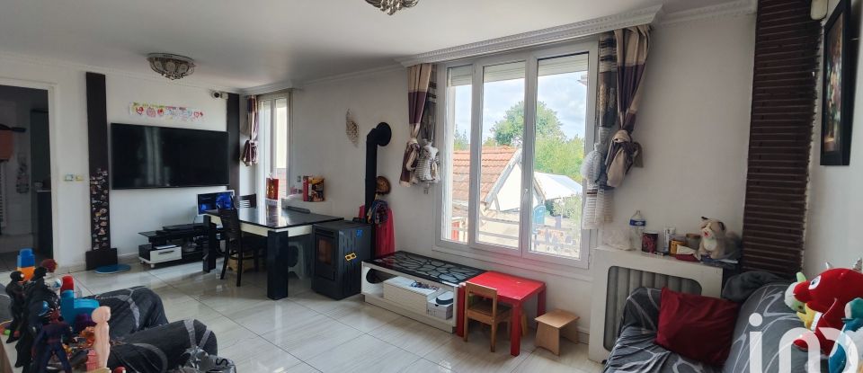 Maison de ville 8 pièces de 120 m² à Livry-Gargan (93190)