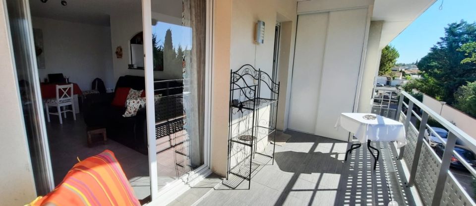 Apartment 3 rooms of 65 m² in Lunel (34400)