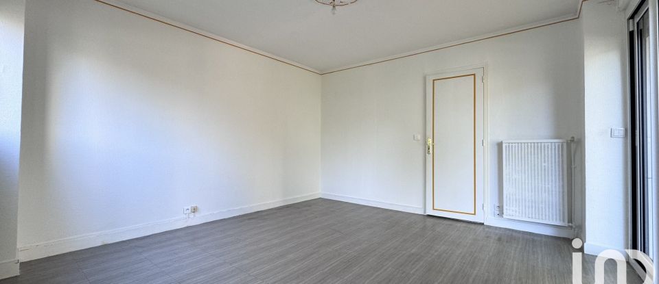 Appartement 5 pièces de 98 m² à Saint-Herblain (44800)