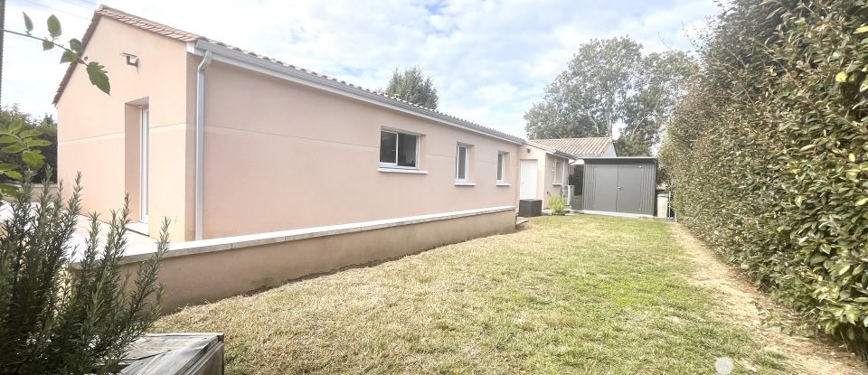 Maison traditionnelle 4 pièces de 95 m² à Carignan-de-Bordeaux (33360)