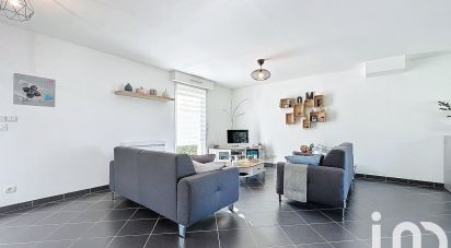 Maison 7 pièces de 120 m² à Roquetoire (62120)