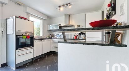 Maison 7 pièces de 120 m² à Roquetoire (62120)