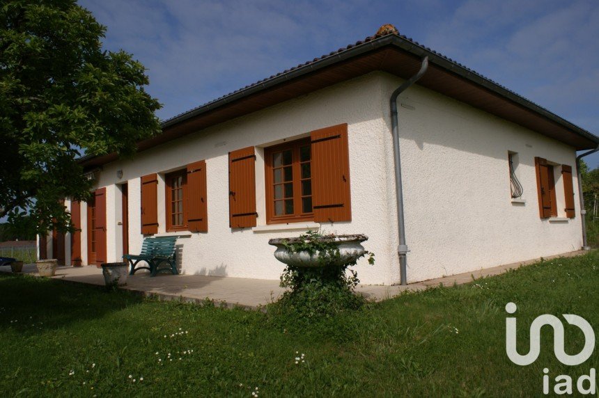 Maison traditionnelle 4 pièces de 117 m² à Camiran (33190)