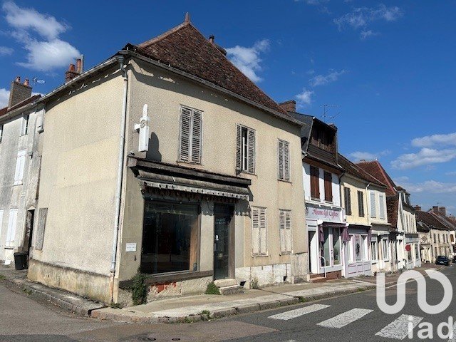 Maison de village 8 pièces de 110 m² à Ervy-le-Châtel (10130)