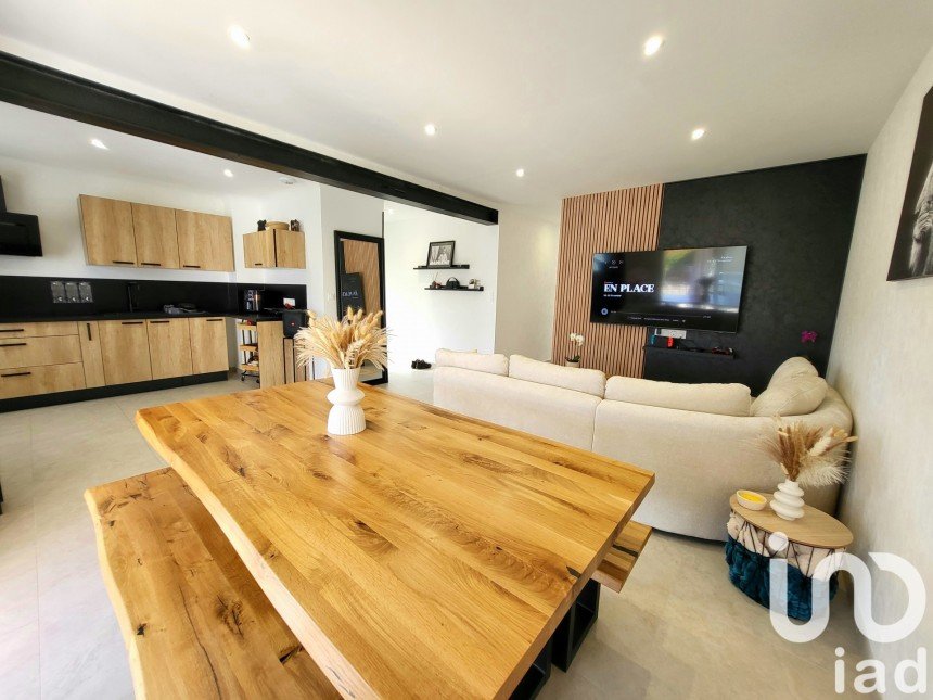 Maison 4 pièces de 87 m² à Châtellerault (86100)